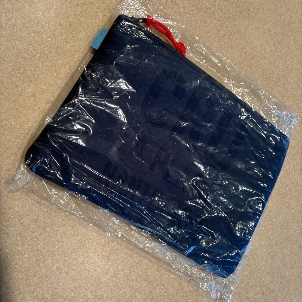 NIP -CRU Okaicos Blue Neoprene Pouch -Cru La Plage Nantucket - Picture 11 of 11